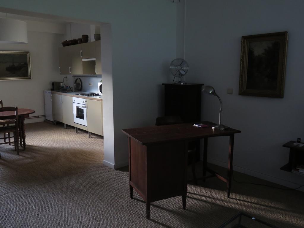Apartment Jules & Jim دينانت المظهر الخارجي الصورة